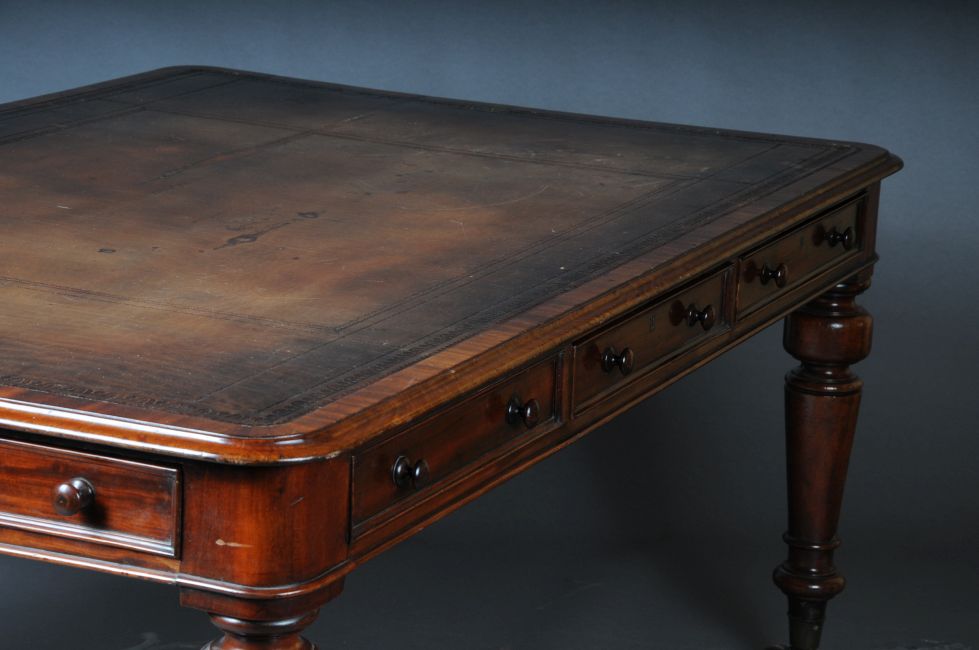 Large Victorian partner desk, England 19th century. Century, L-152