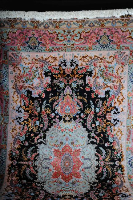 Royal carpet, Tabriz silk on cork wool, 380 x 240 cm Y-128