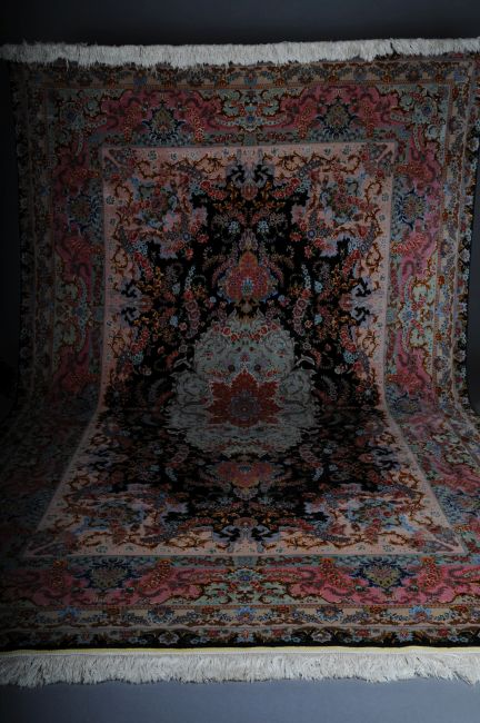 Royal carpet, Tabriz silk on cork wool, 380 x 240 cm Y-128